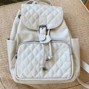 Women’s Backpack BRAND NEW NEVER USED